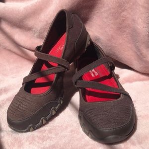 Skechers Velcro Mary Janes Chocolate Brown Size 6